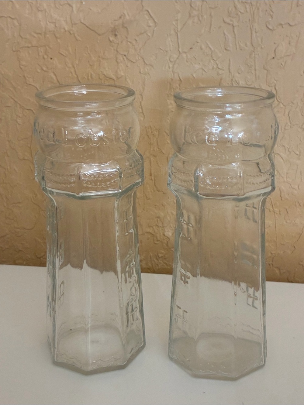 2 Vintage Red Lobster Restaurant Lighthouse 7-1/2" Tall Clear Drinking Glass